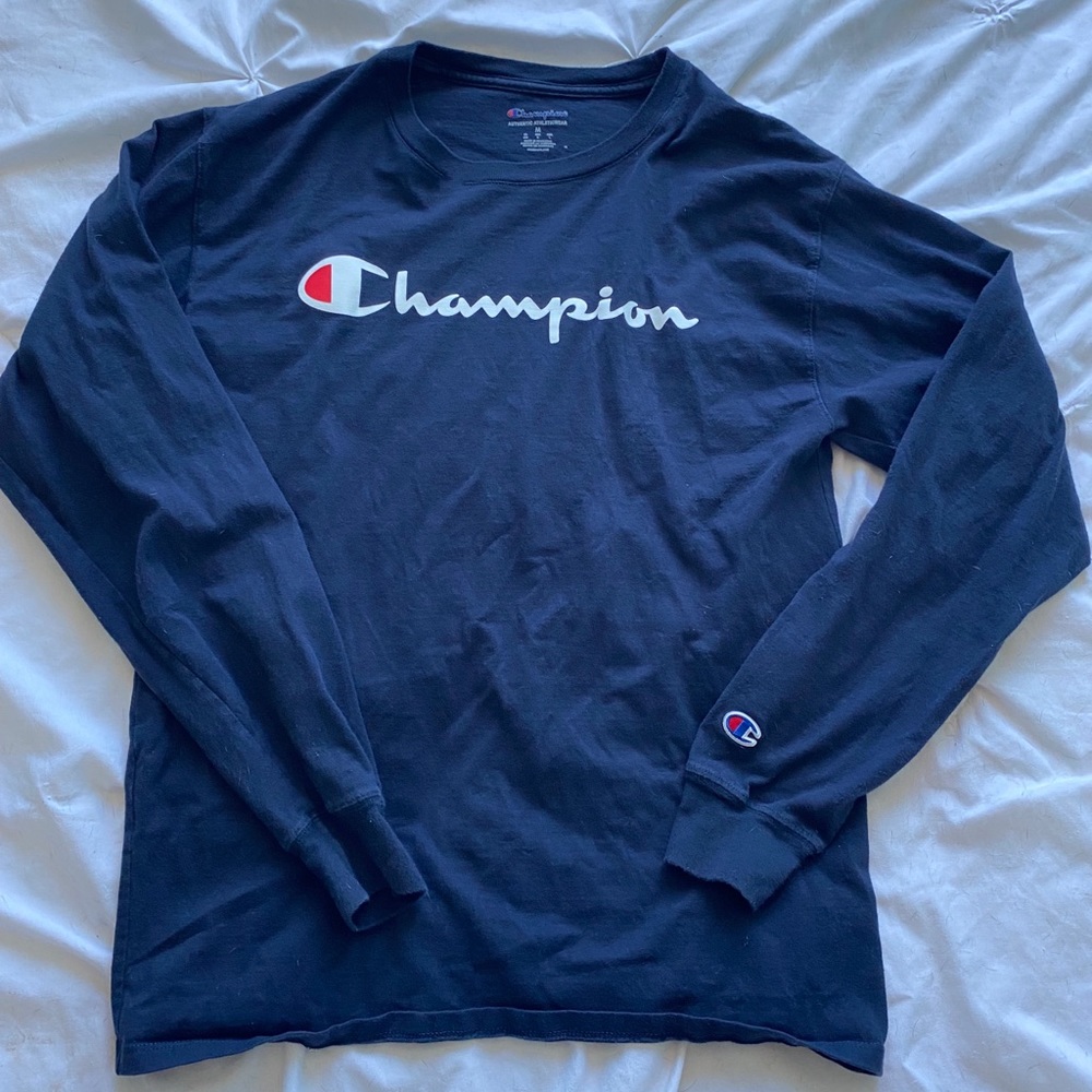 champion navy blue and white medium long sleeve 💙🤍